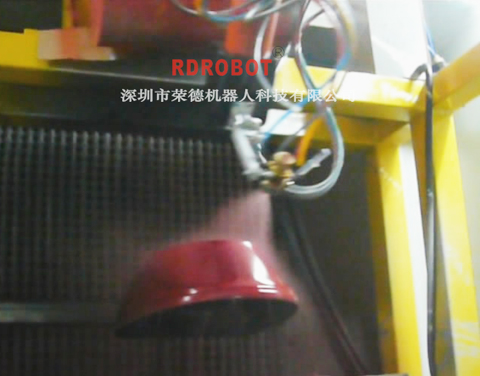 摩托車(chē)后備箱機(jī)器人噴漆