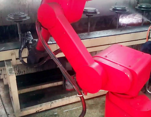 汽車(chē)制動(dòng)鼓噴漆機(jī)器人