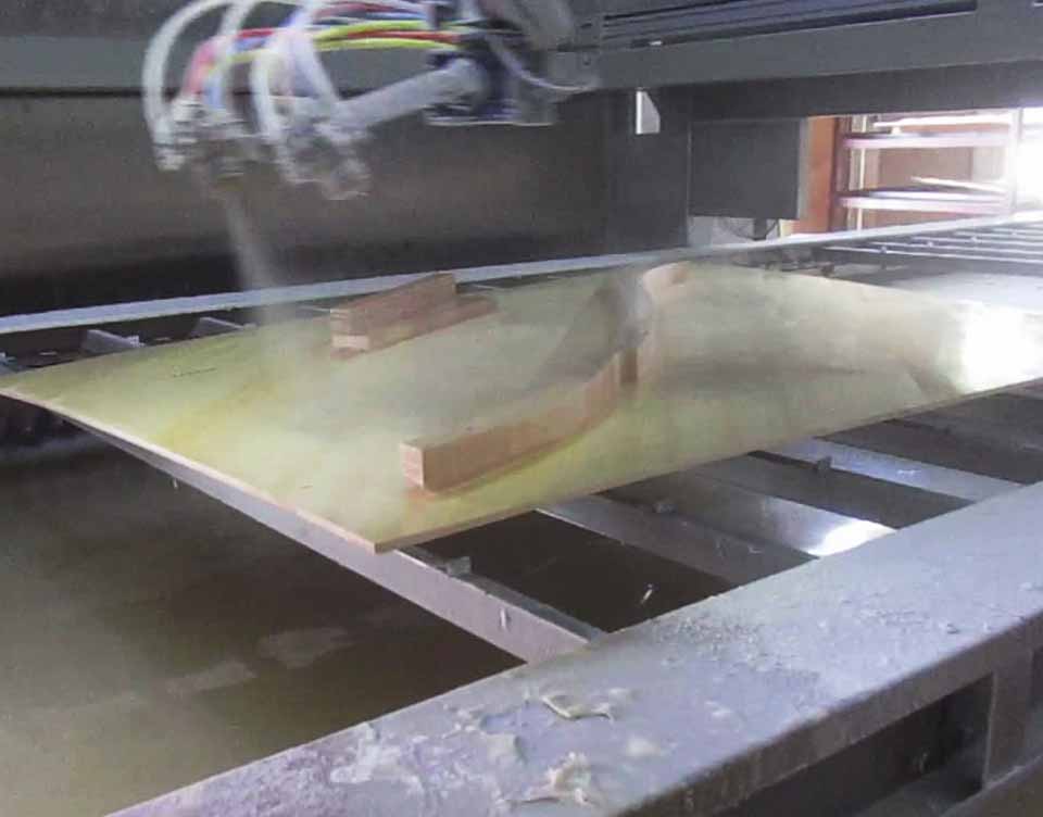 鋼琴木板自動(dòng)噴漆生產(chǎn)線(xiàn)