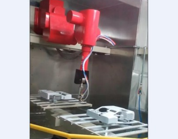 進(jìn)口機(jī)器人太貴？榮德國產(chǎn)款，性能相當(dāng)價(jià)格減半